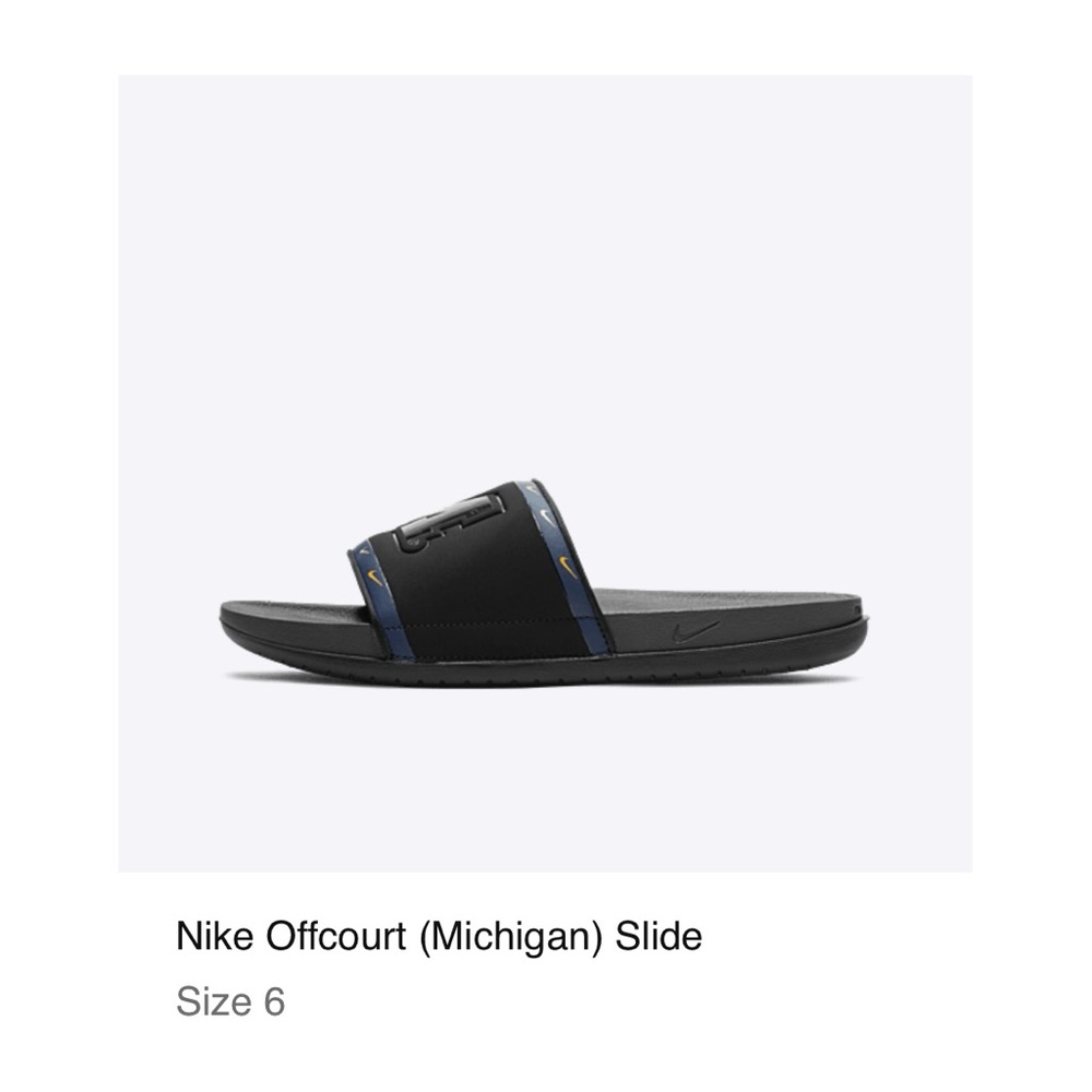 Nike Offcourt Michigan Slide